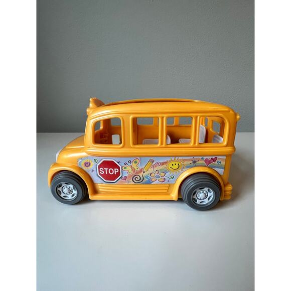 Sweet Streets School Bus Vintage Loving Family Dollhouse Toy W Driver or Dad - Picture 6 of 12